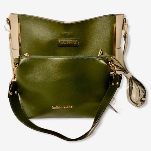 Kathy Ireland 3 n 1 Leather Purse - Picture 4 of 8